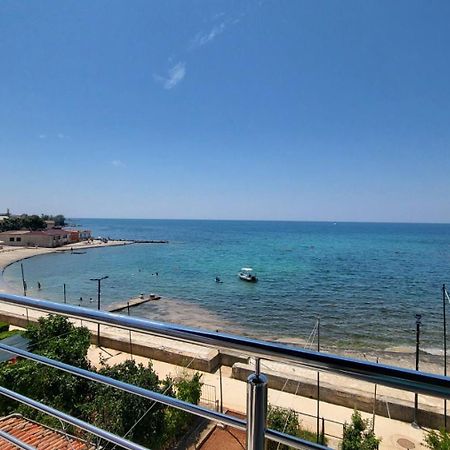 Apartman Dora With Sea View And Terrace Umag Zewnętrze zdjęcie
